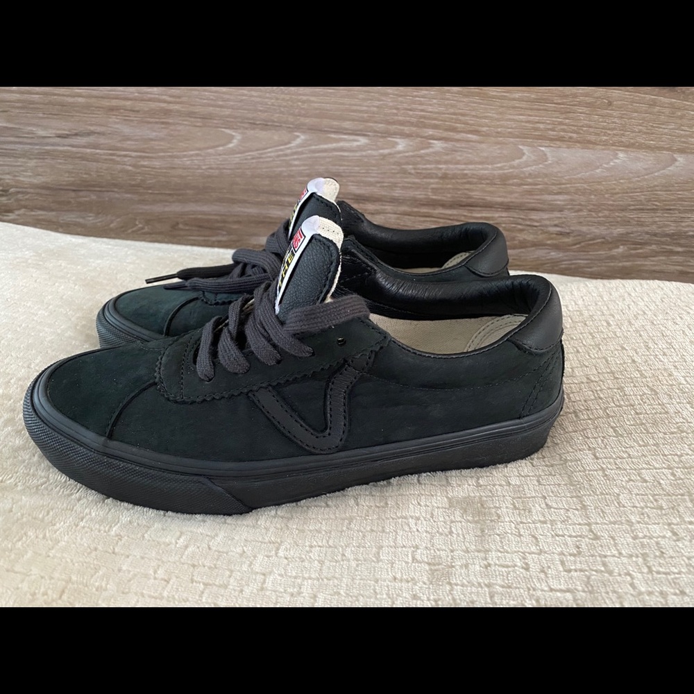 Vans skateboard shoes